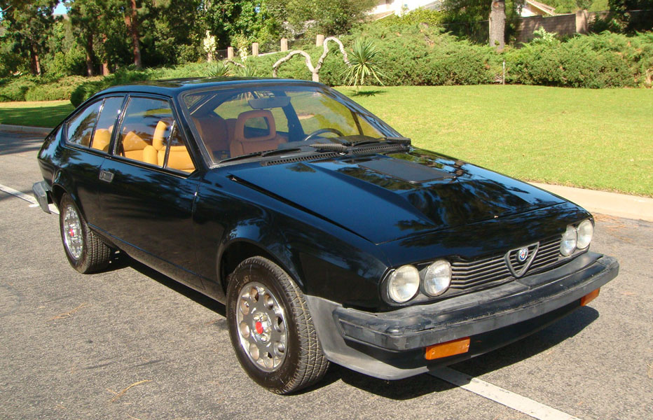 Alfa Romeo GTV6